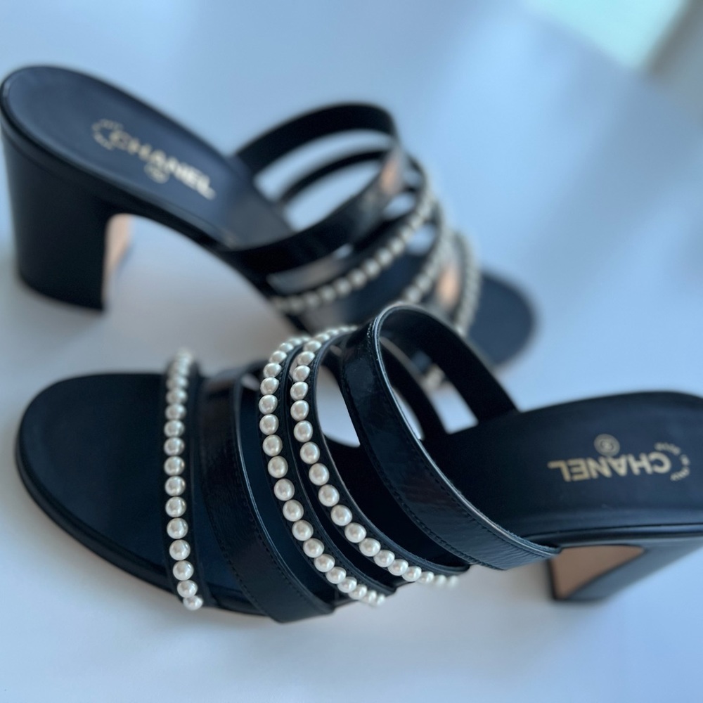 CHANEL Black Pearl-Embellished Strappy Block Heel Sandals